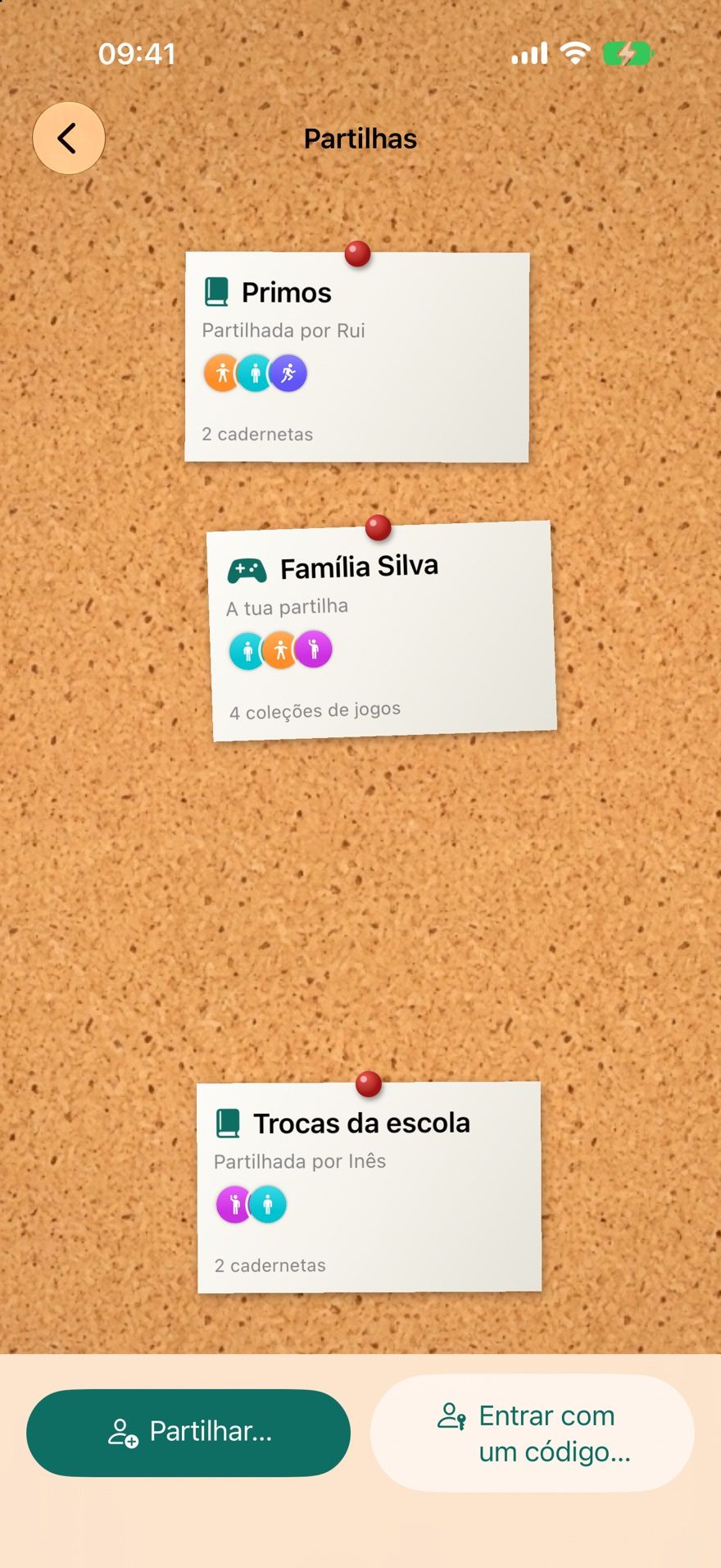 O ecrã Partilhas: um quadro de cortiça com três cartões de coleções partilhadas e botões para partilhar ou entrar com um código.